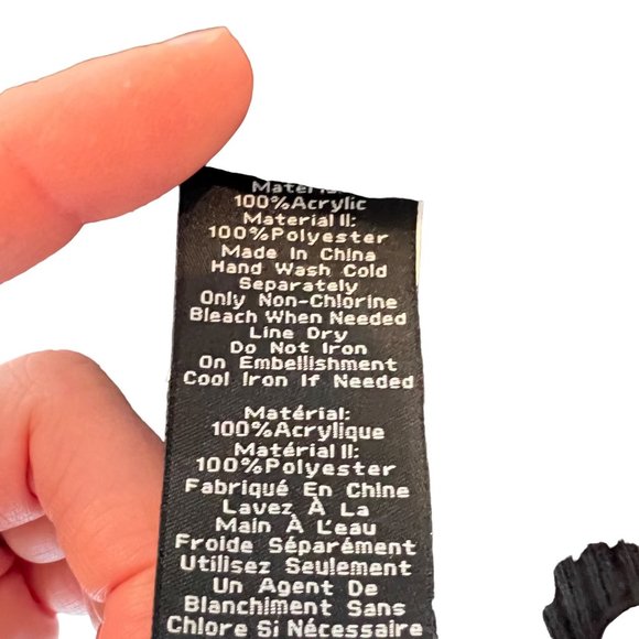 Mitchell & Ness Nets Basketball Pro Pom Winter Hat - One Size - Picture 9 of 10